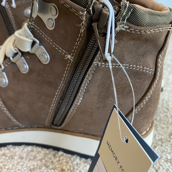 NWT Universal Thread Boots. - Picture 3 of 6